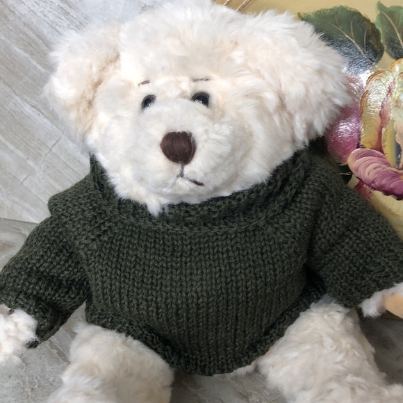 Vintage RUSS Bear “Byron” Fully Jointed‎ with Little Knit Green Sweater - Picture 5 of 12